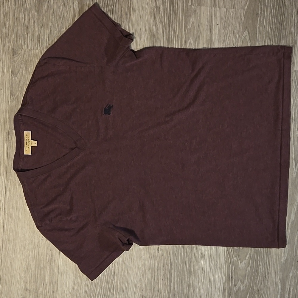 Burberry V-Neck Embroidered Logo Burgundy T-Shirt (L)
